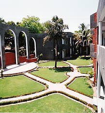 Ipcowala Santram College Of Fine Arts-image
