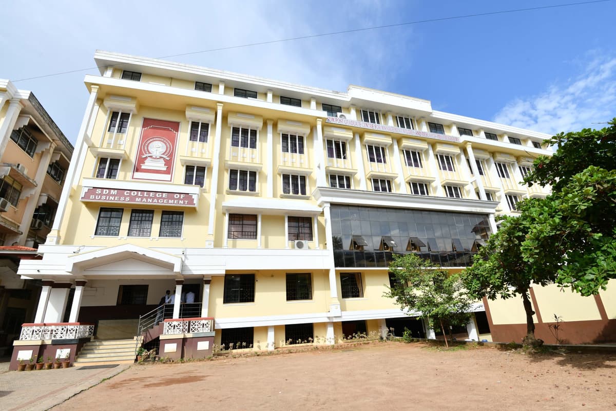 SDM PG Centre of Management Studies and Research-gallery-image-0