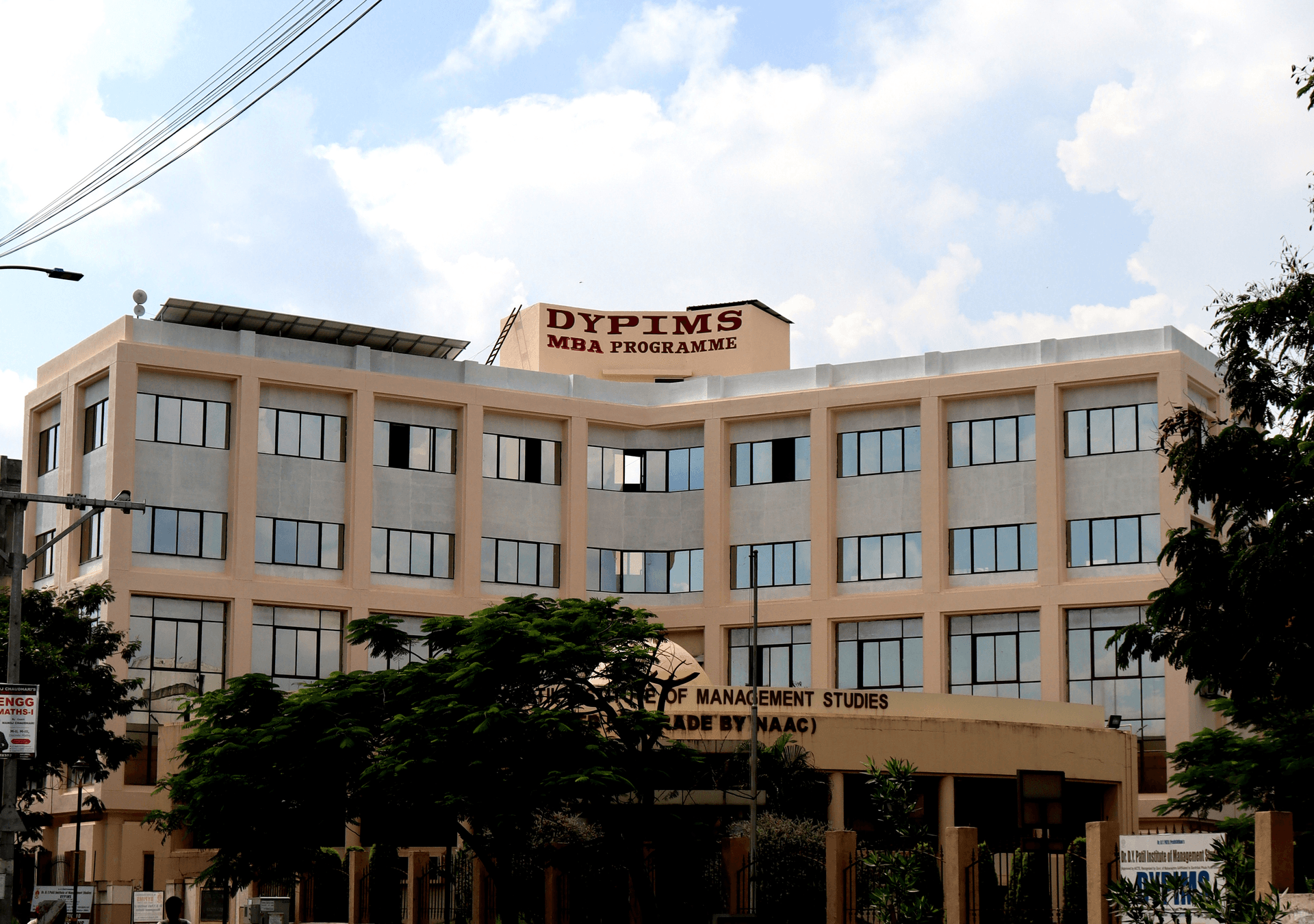 DY Patil PGDM Institute Akurdi-image