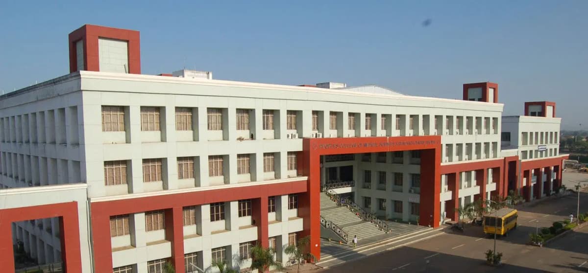 People's University Campus powered by Sunstone Edge-gallery-image-2