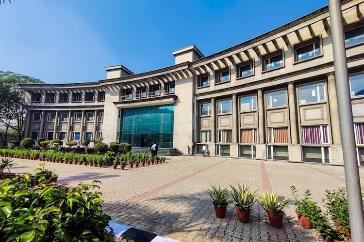 RIMT University, School of Basic & Applied Sciences-gallery-image-1