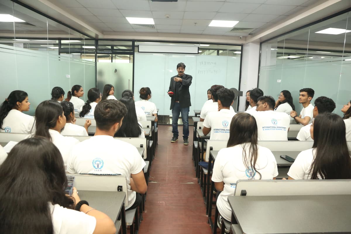 International Management & Analytics School-gallery-image-4