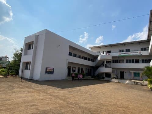 Y. D. Mane Institute of Pharmacy, Kagal-gallery-image-0