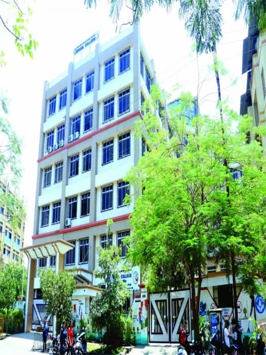 Model College Dombivli-gallery-image-4