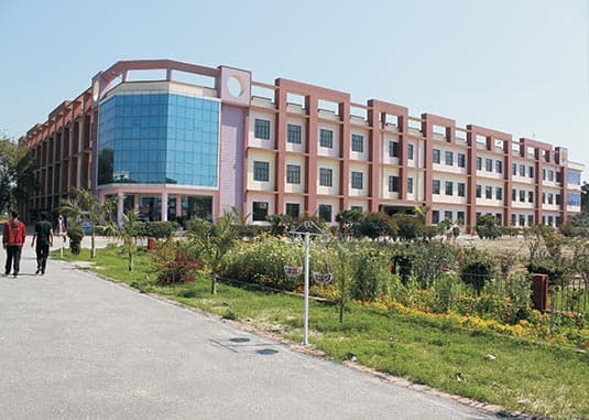 Dewan VS Institute of Management-image