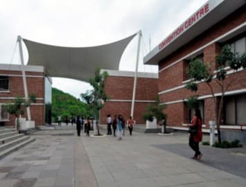 Seth Phool Chand Bagla (P. G.) College-image