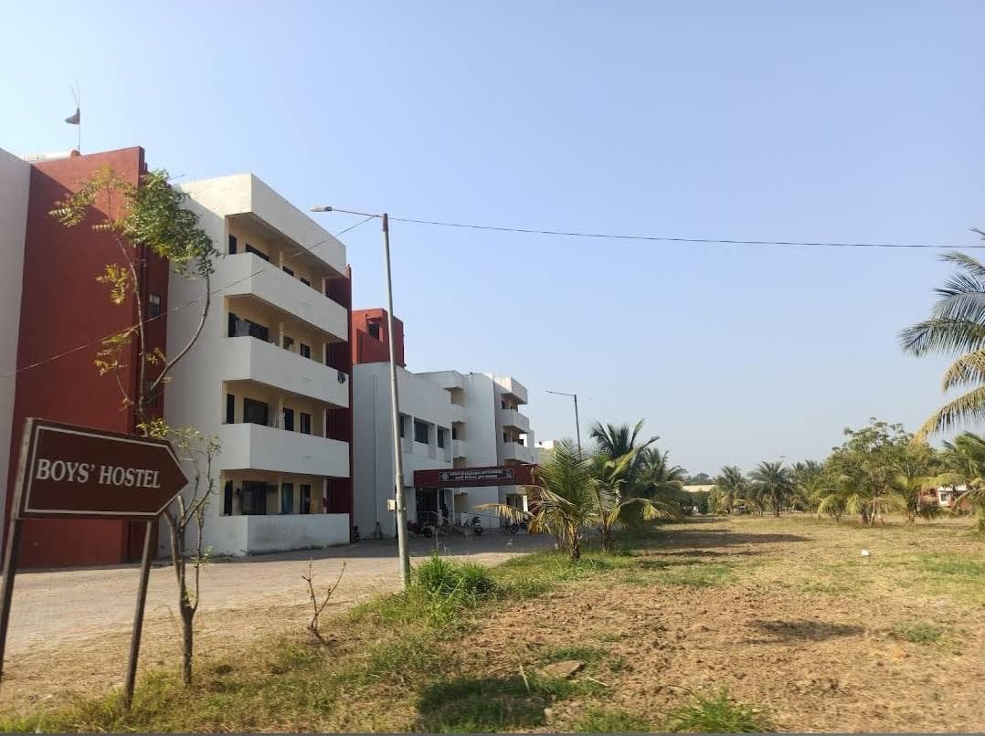 Maniba Institute of Business Management-image