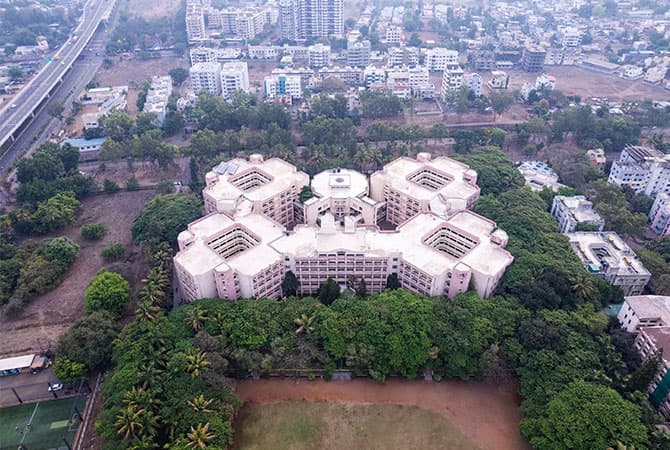 KK Wagh Education Society-image