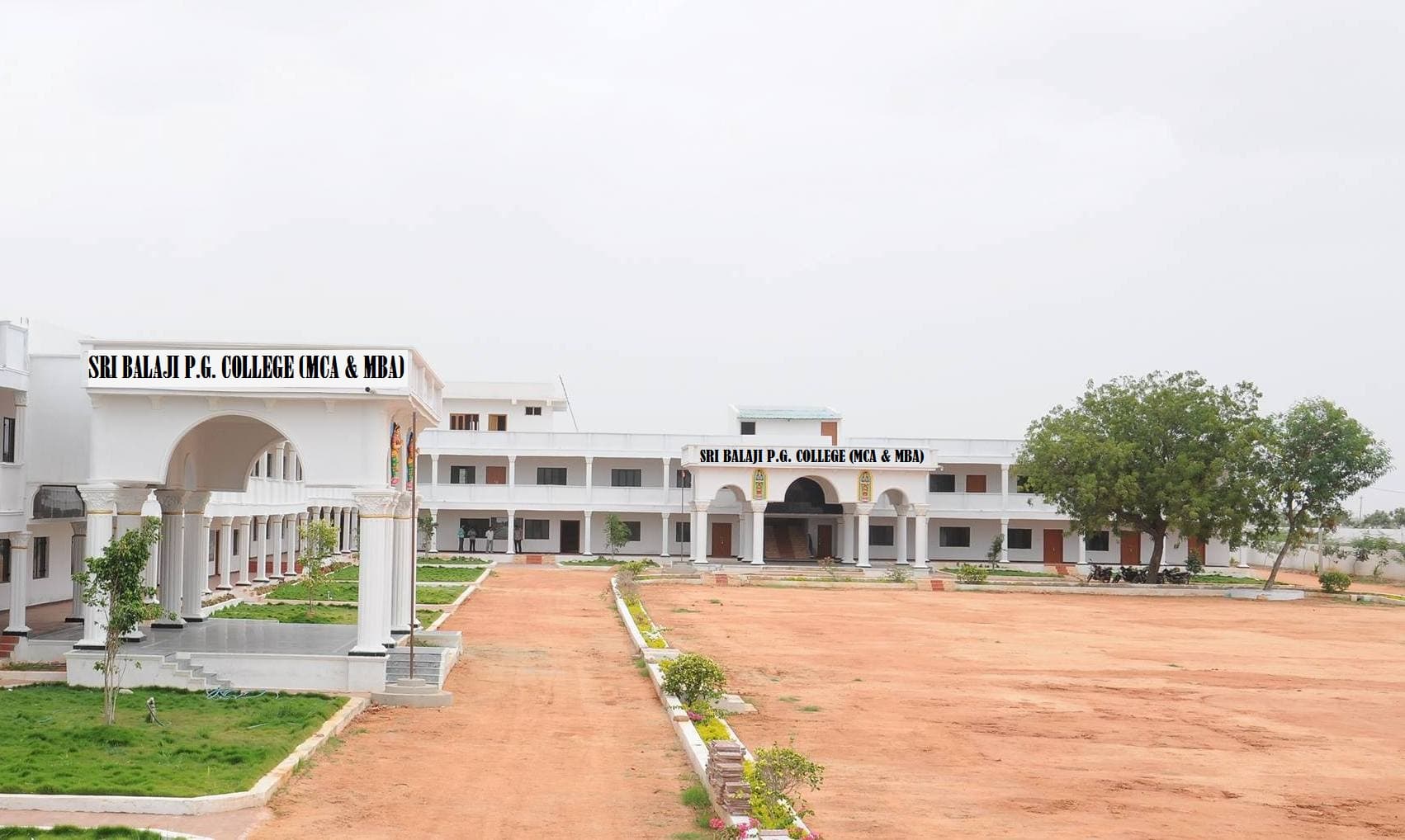 Sri Balaji PG College-image