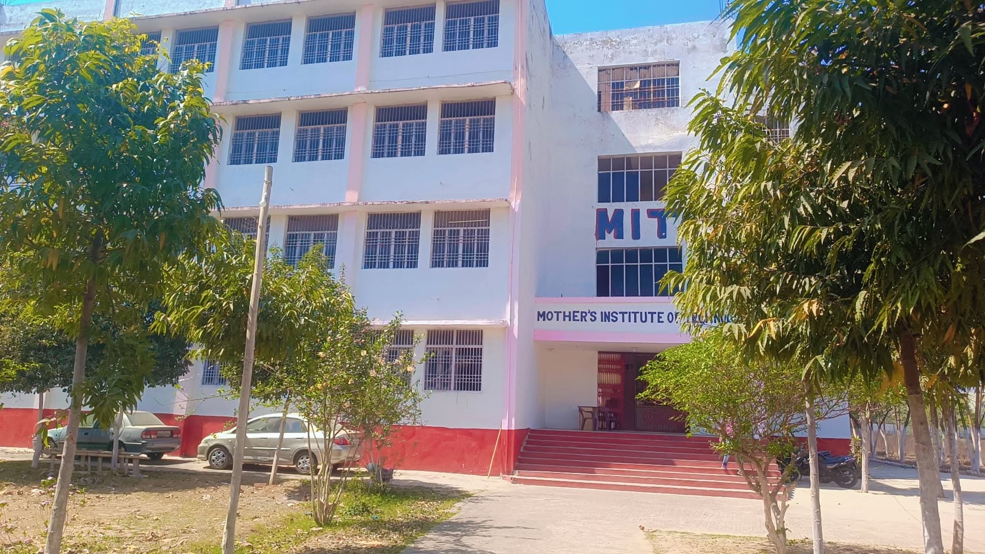 Mother Teressa Management College-image