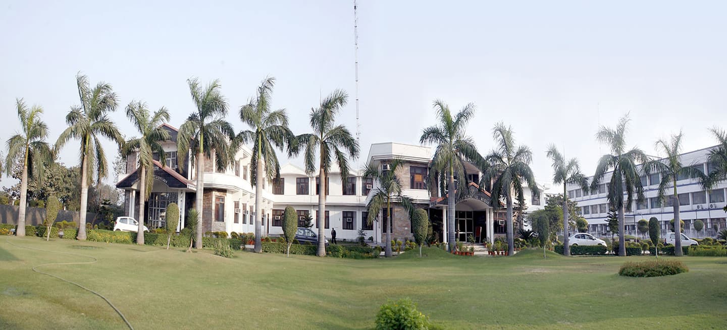 IMR Business School-image