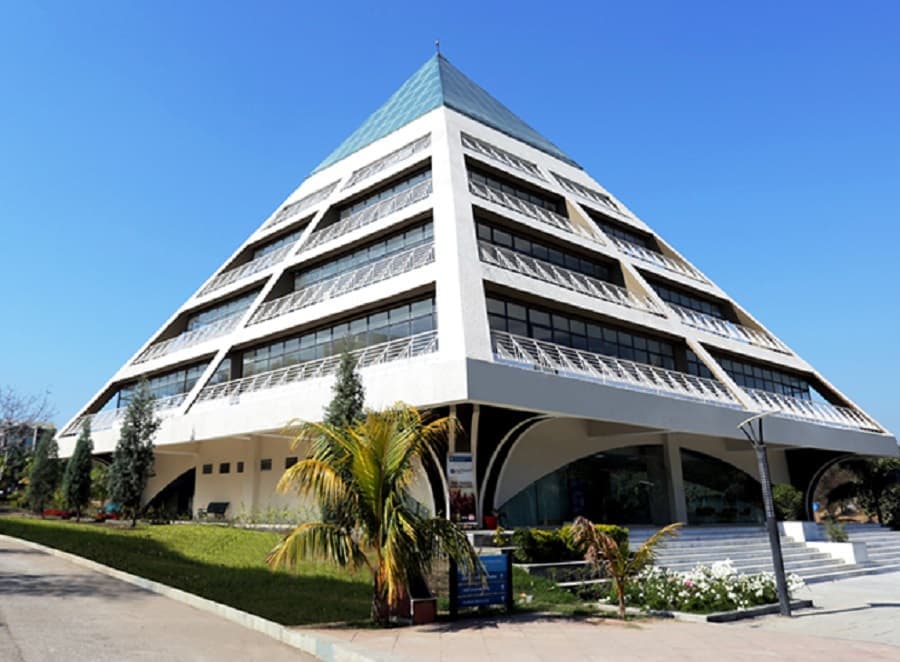 Jagran Lakecity University, School of Hospitality and Tourism-image