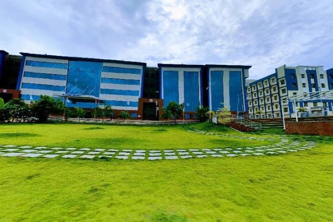 Malla Reddy University powered by Sunstone-gallery-image-2