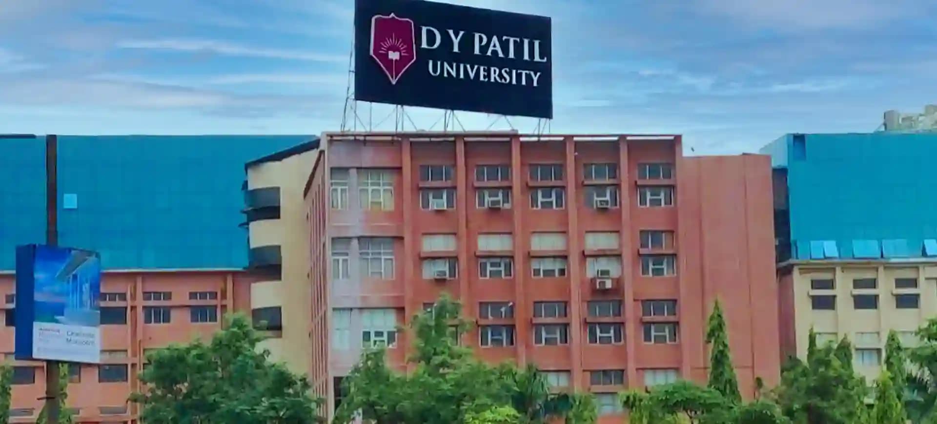 DY Patil University's School of Management-image