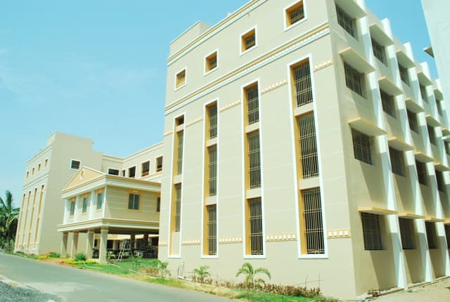 Nandha Polytechnic College-image