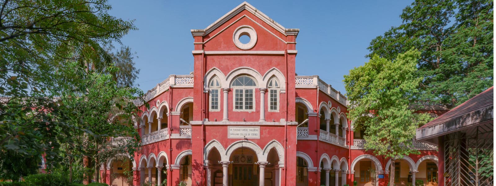 Sir P. T. Sarvajanik College of Science-image
