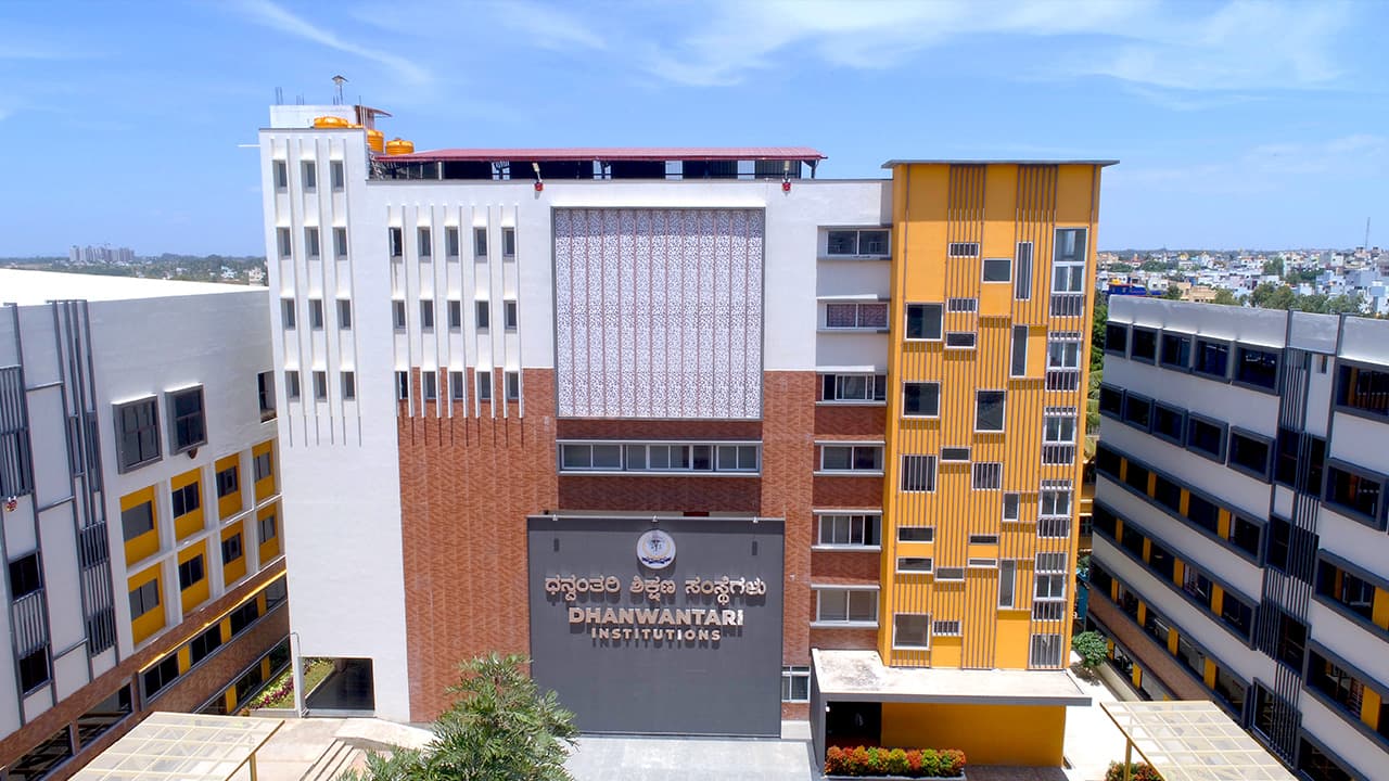 Dhanwantari Academy for Management Studies-image