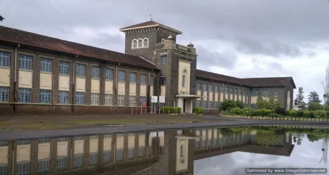 Yashwantrao Chavan College of Science-image