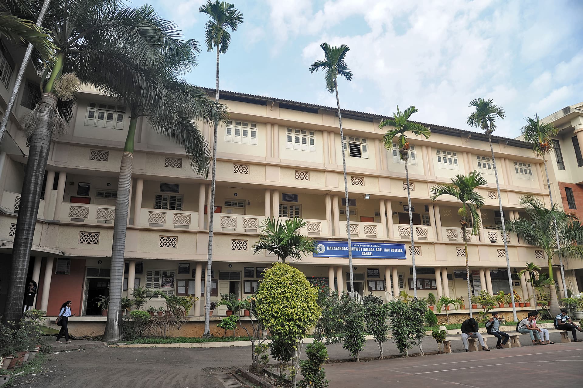 N.S. Soti Law College-image