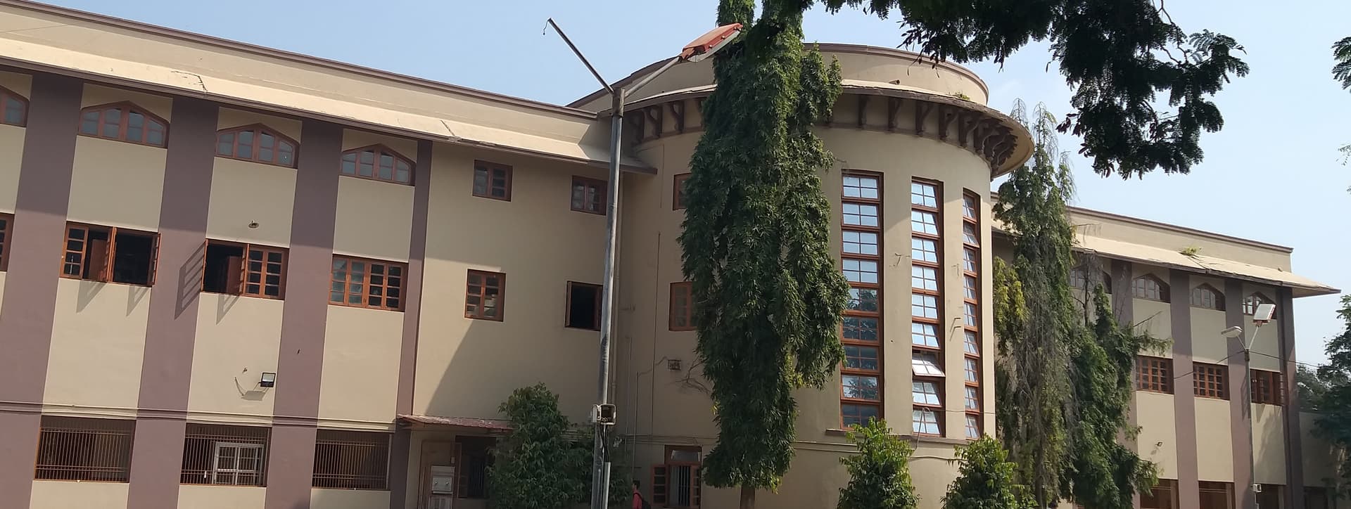 DAV Velanker College Solapur-image