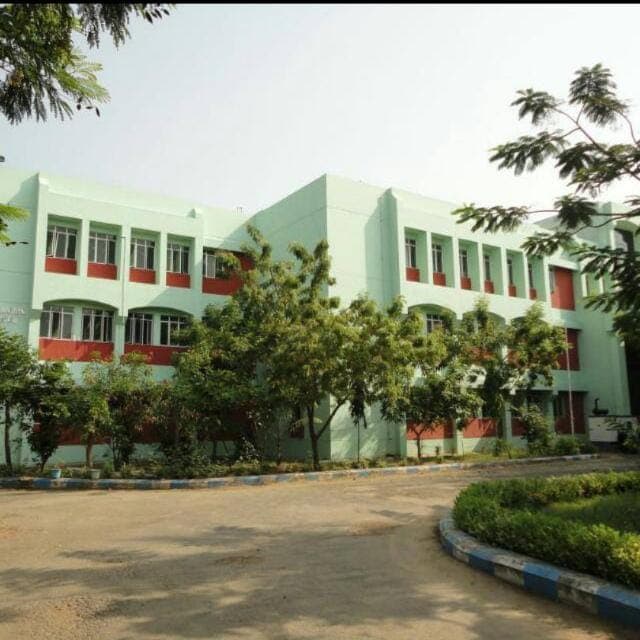 Perunthalaivar Kamarajar College of Education-logo