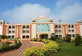 Acharya Nagarjuna University-image