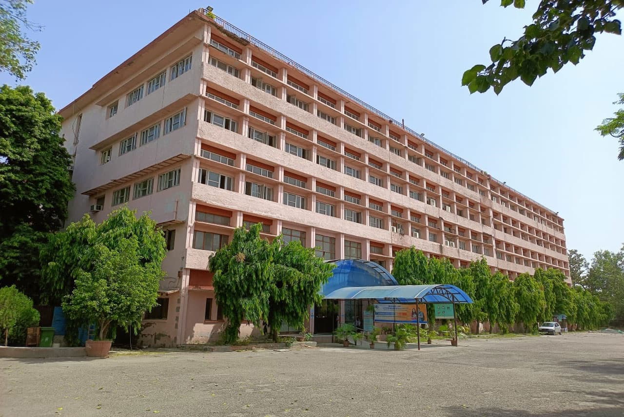 DSEU Maharani Bagh Campus-logo