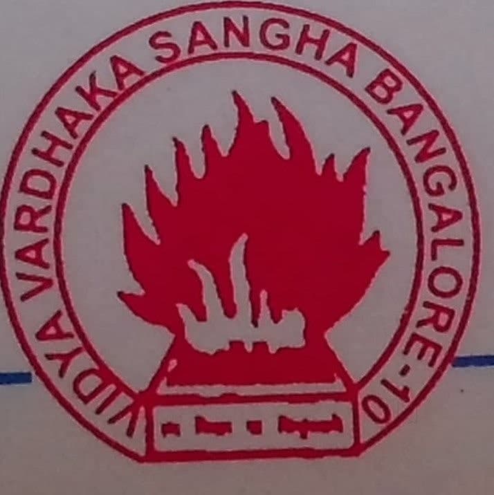 VVS First Grade College-logo