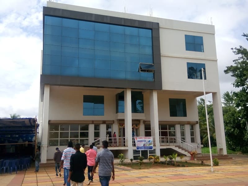 Florence Degree College-gallery-image-1