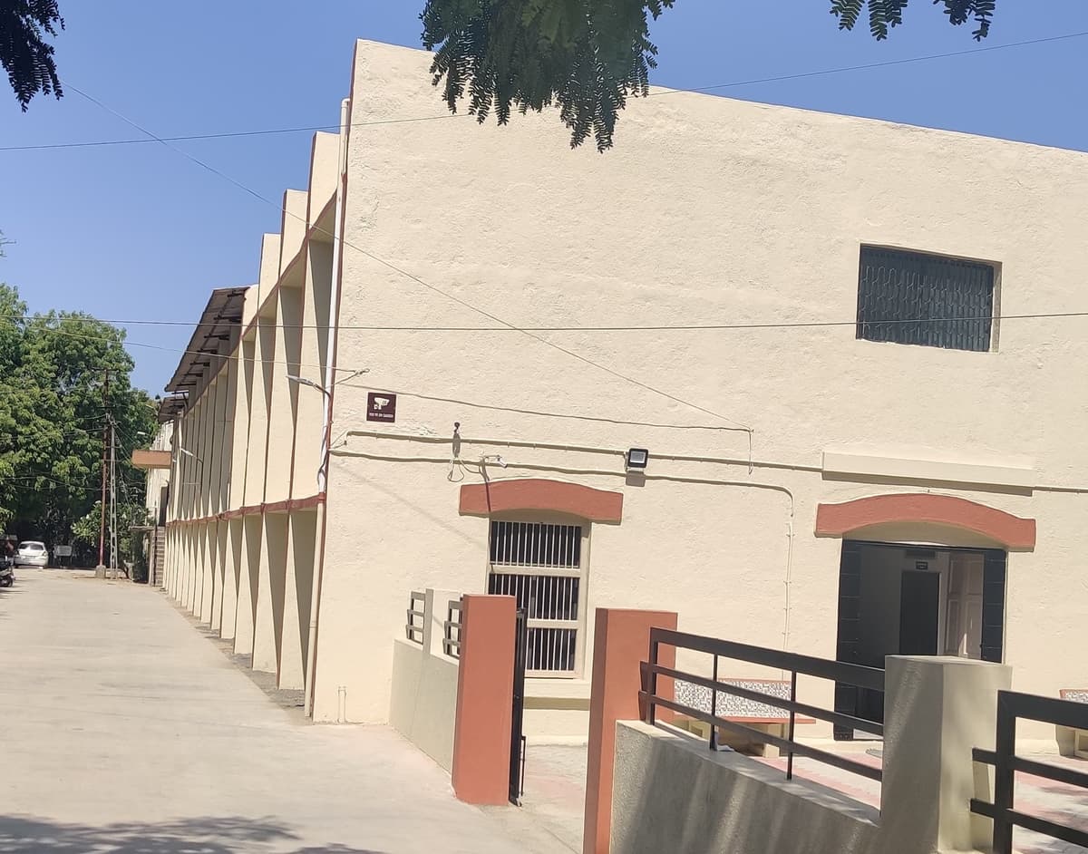 Dr. Subhash Mahila College-gallery-image-4