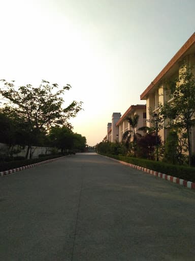 Invertis Bareilly-gallery-image-5