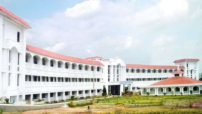 Priyadarshini Engineering College-image