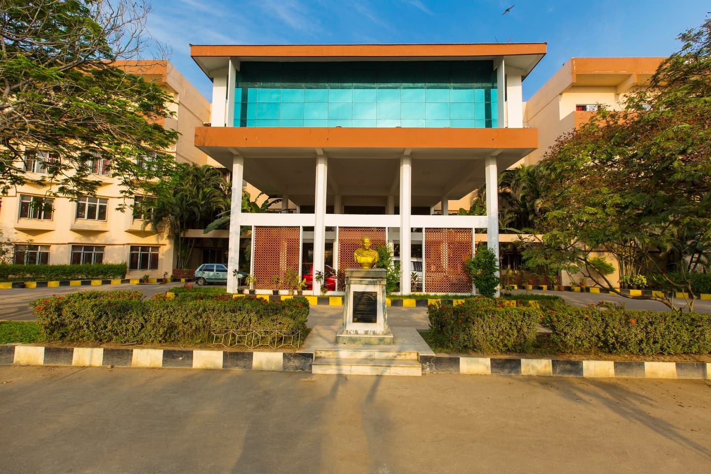 Jerusalem College of Engineering-image