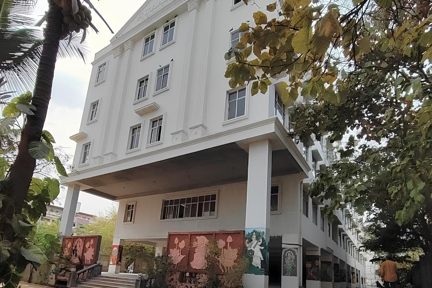 Sri Venkateswara College of Architecture-image