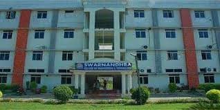 SCET-gallery-image-0