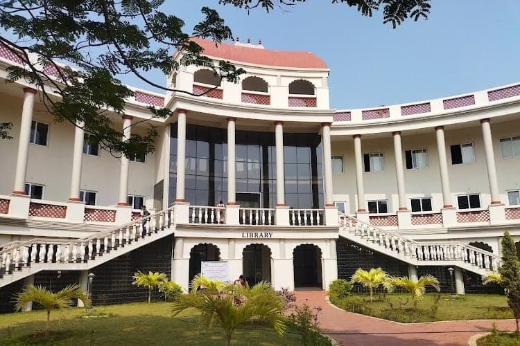 Maharaj Vijayaram Gajapathi Raj College of Engineering-image