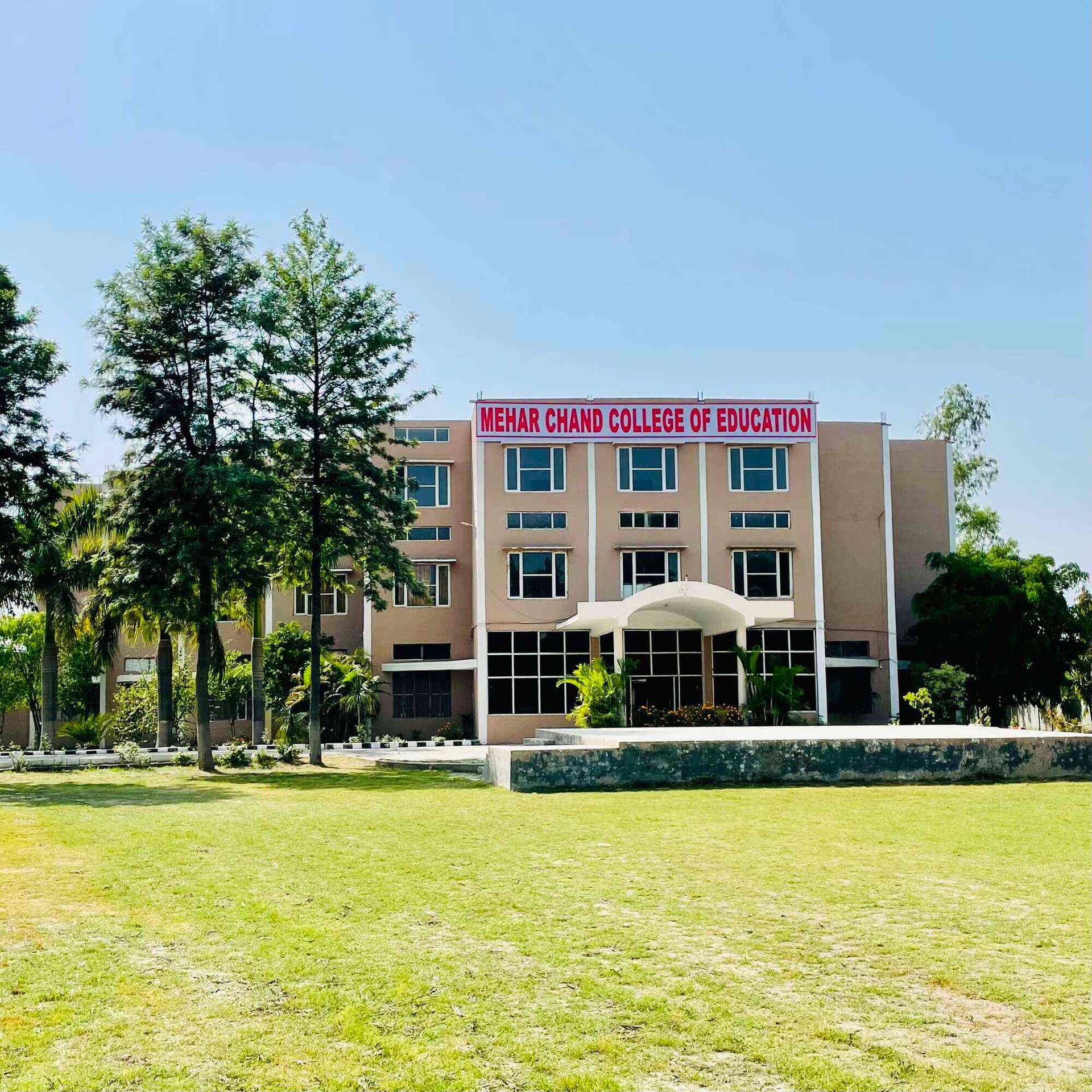 Mehar Chand College of Education-image