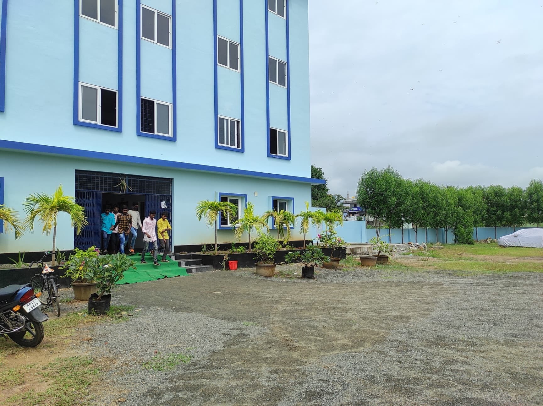 A G L Degree College-image