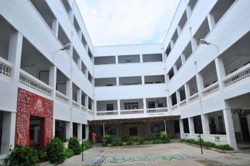 Sri Venkateshwara College of Fine Arts-image