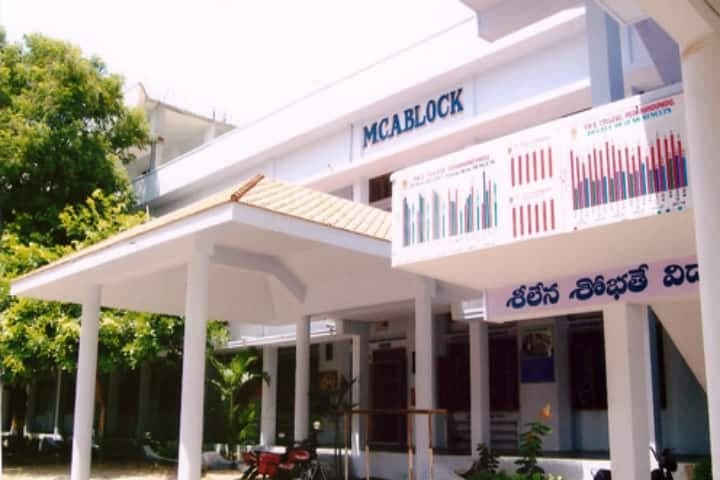 Pedanandipadu College of Arts and Sciences