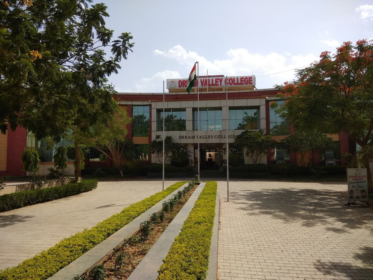 Dream Valley College-gallery-image-3