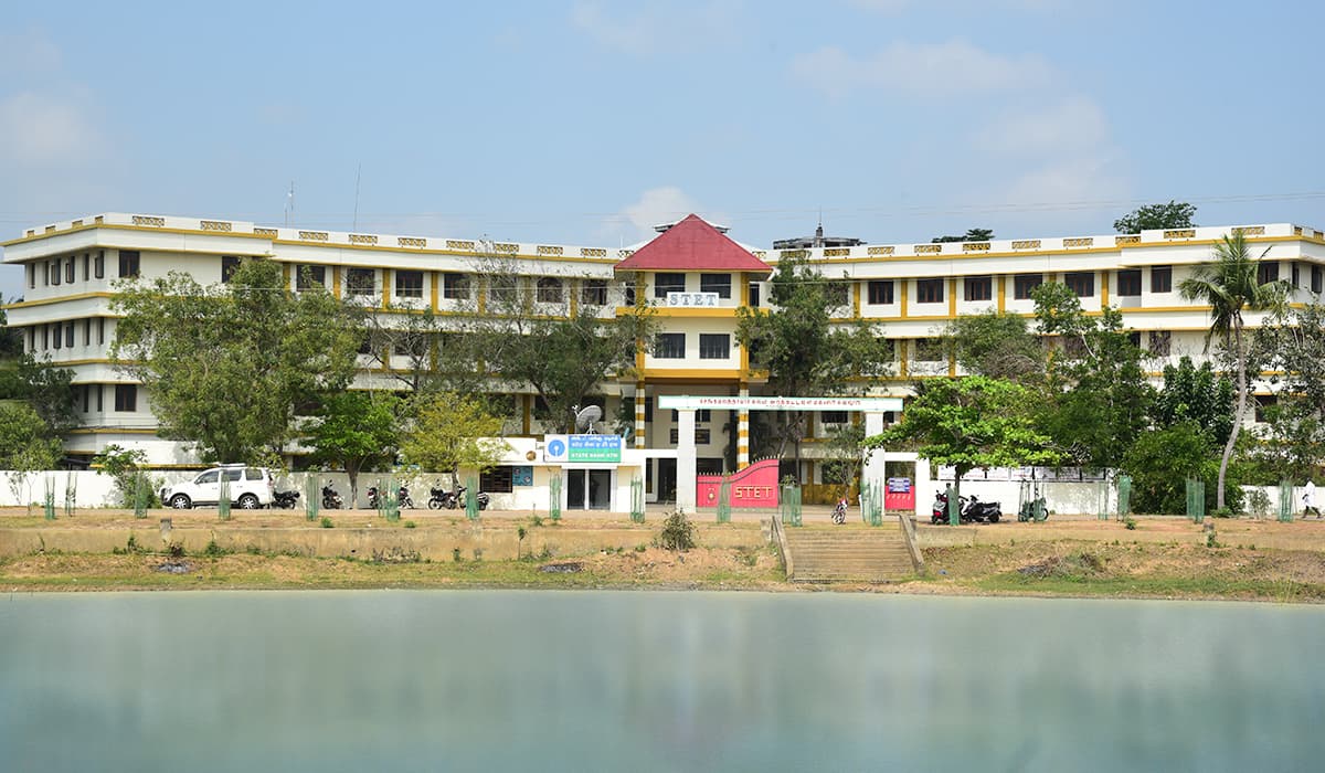 STET Women''s College-image