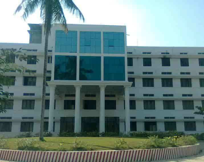 Sri Sankara Dental College-image
