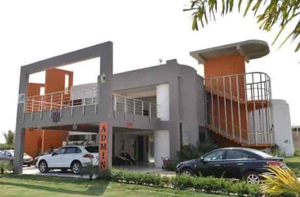 Neotech Technical Campus-gallery-image-1