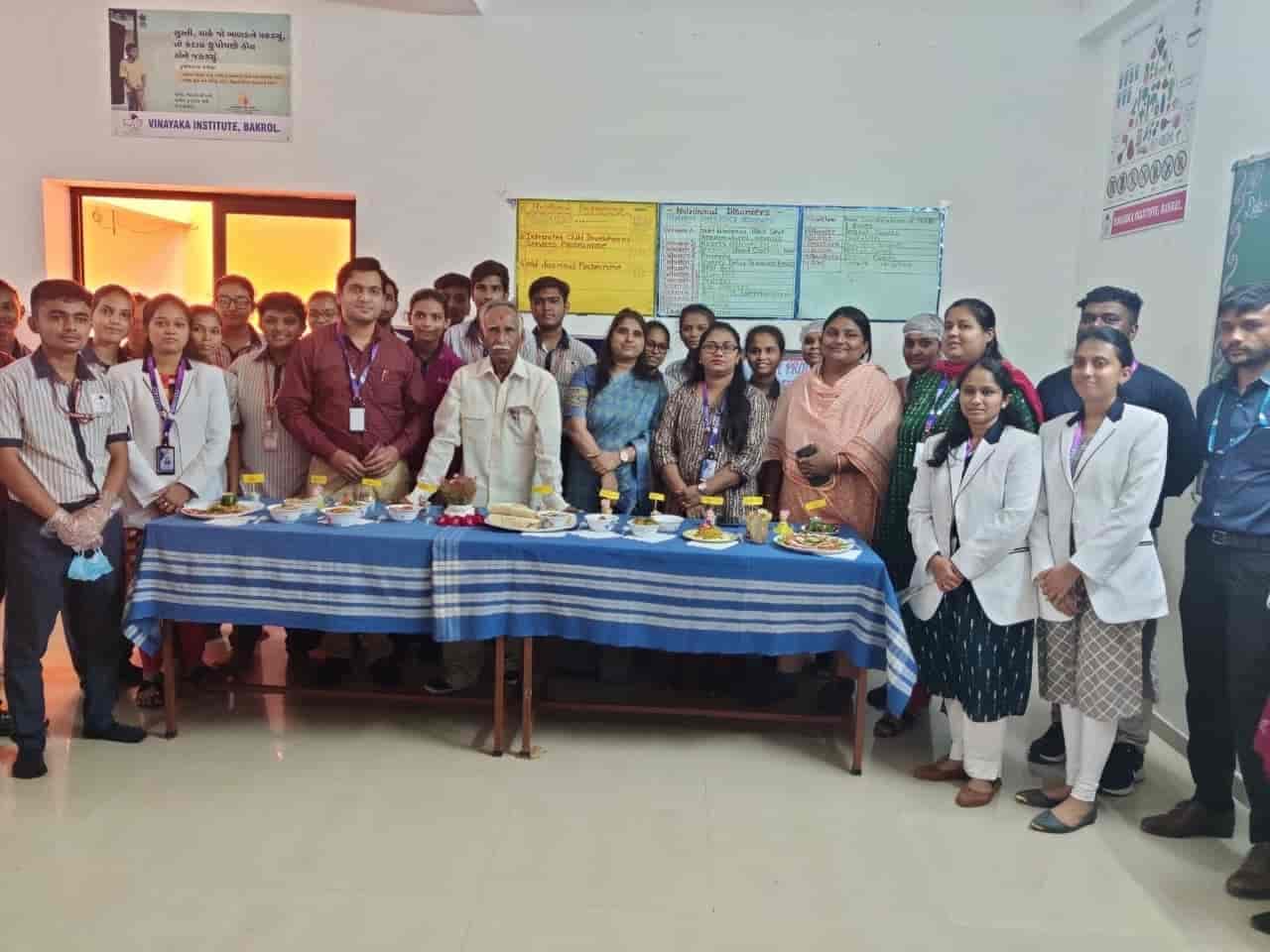 Vinayaka School of Nursing-image