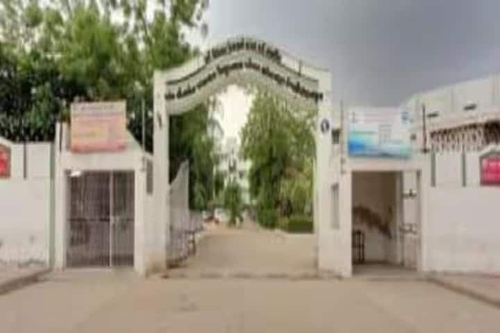 Shri Maneklal M. Patel Institute of Sciences and Research-image