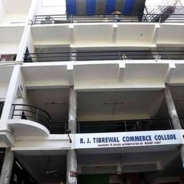 R J Tibrewal Commerce College-image