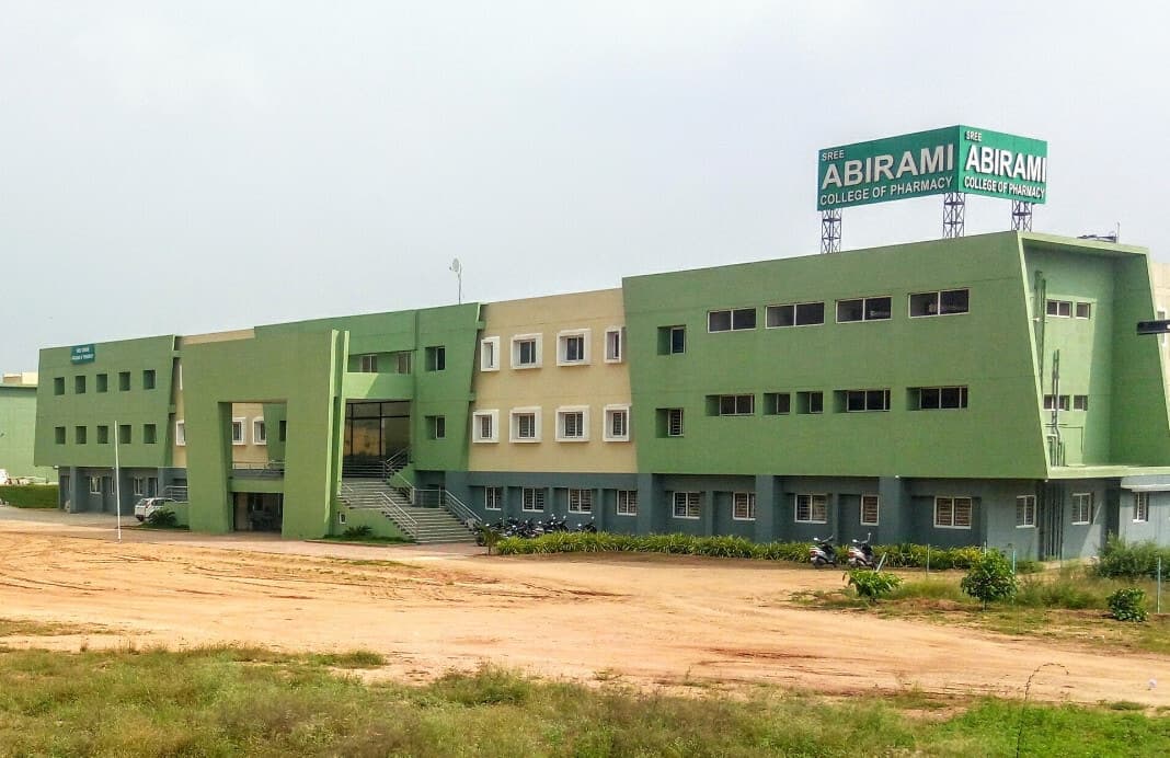 Sree Abirami College of Pharmacy-image