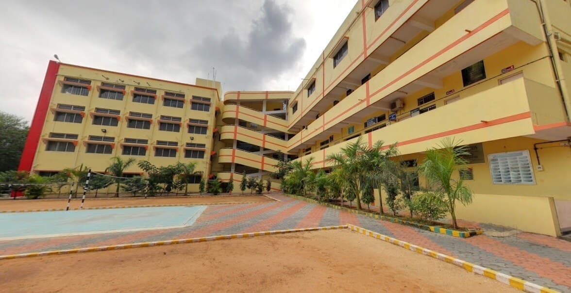 Rajarajeshwari Dental College and Hospital-image