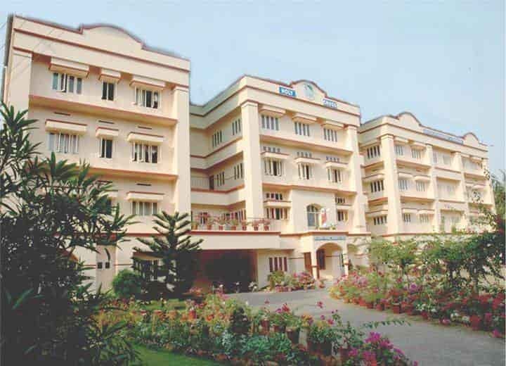 Holy Cross Institute of Management and Technology-image